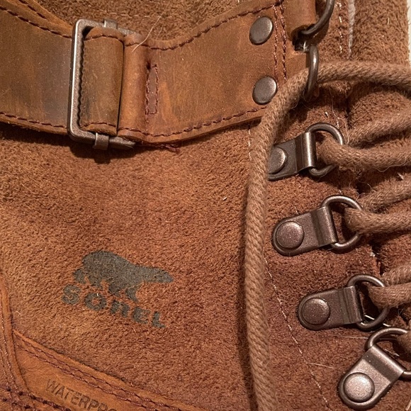 Waterproof Sorel snow boots - Picture 2 of 6